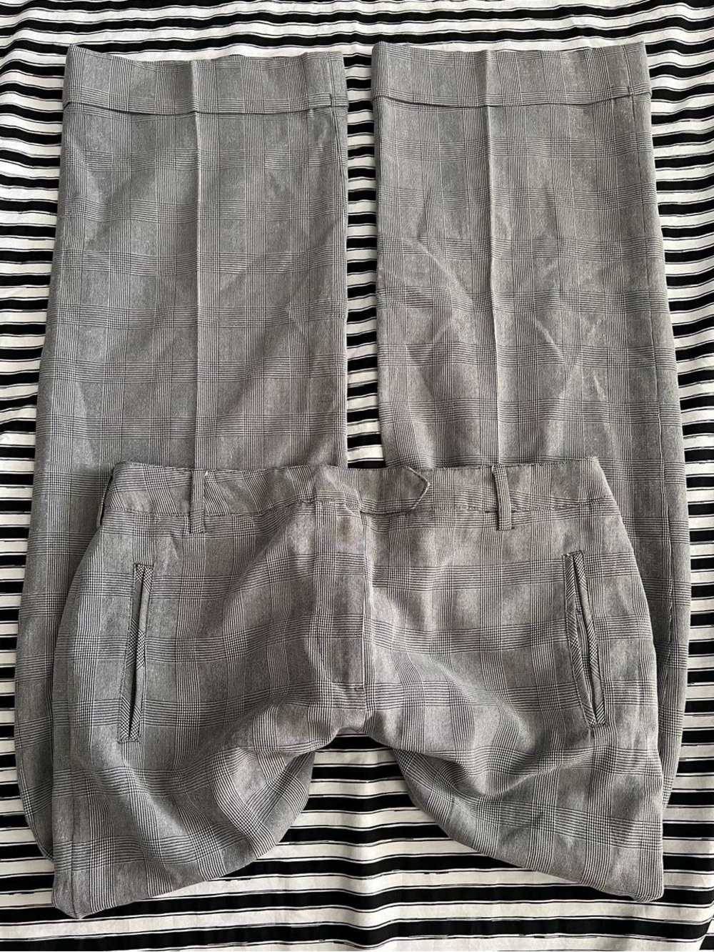 White houndstooth Plaid Dress Pants